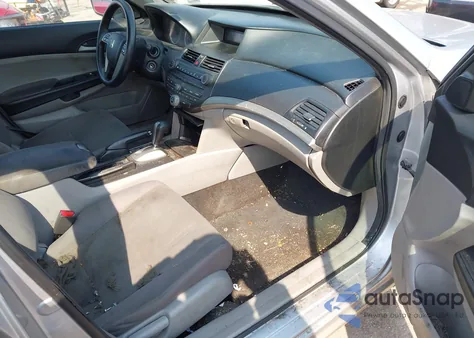 2012 Honda Accord 2.4 Lx z USA, uszkodzony, nr VIN 1HGCP2F38CA013990